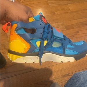 Nike Kids Blue and Yellow Sneakers
